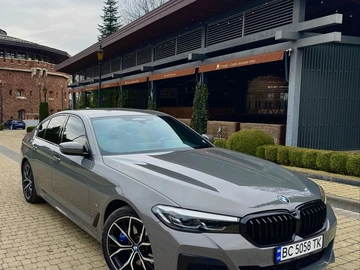 Авто BMW 5 Серия 2021 № 8085517