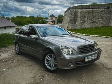 Авто Mercedes C Серия 2004 № 8085652