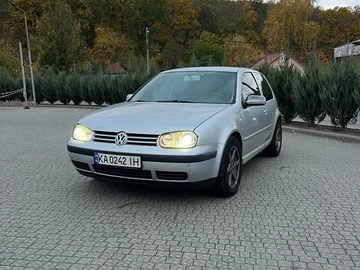 Авто Volkswagen Golf 2001 № 8085685