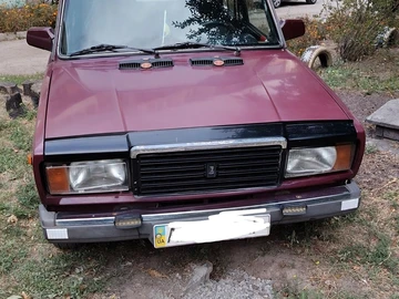 Авто ВАЗ 2107 1996 № 8085770