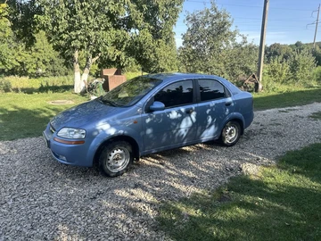 Авто Chevrolet Aveo 2005 № 8085889