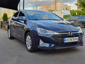 Авто Hyundai Elantra 2019 № 8086001