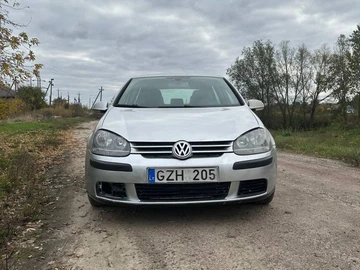 Авто Volkswagen Golf 2005 № 8086106