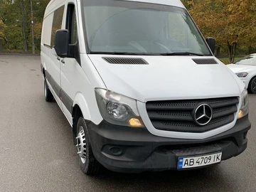 Авто Mercedes Mb 2015 № 8086356