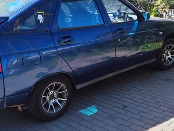 Авто ВАЗ 2112 2006 № 8086389