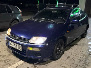 Авто Mazda 323 1996 № 8086424
