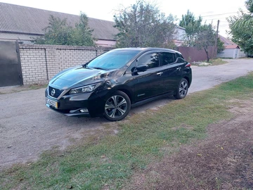 Авто Nissan Leaf 2018 № 8086659