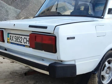 Авто ВАЗ 2105 1990 № 8086762