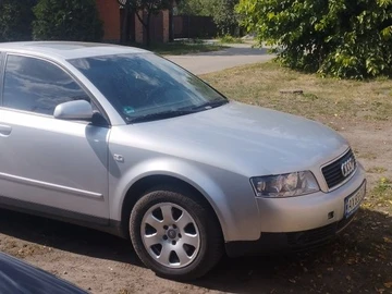 Авто Audi A4 2001 № 8087237