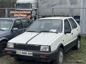 Авто Nissan Micra 1990 № 8087318