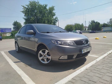 Авто KIA Cerato Forte  2011 № 8087422