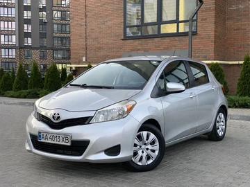 Авто Toyota Yaris 2012 № 8087463