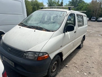 Авто Toyota Hiace 2005 № 8087622