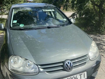 Авто Volkswagen Golf 2004 № 8087644