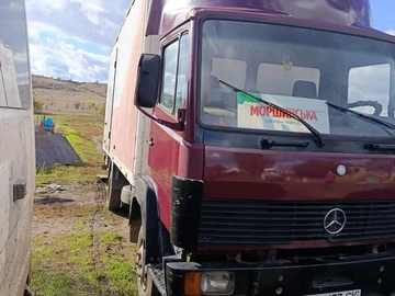 Авто Mercedes Mb 1989 № 8087753