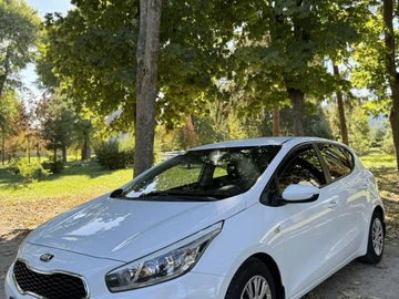 Авто KIA Cee X27 D 2013 № 8087961