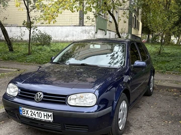 Авто Volkswagen Golf 2000 № 8088099