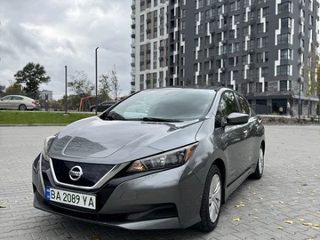 Авто Nissan Leaf 2018 № 8088101