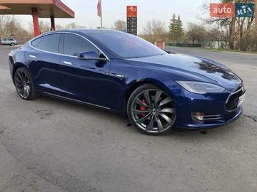 Авто Tesla Model S 2016 № 8088124