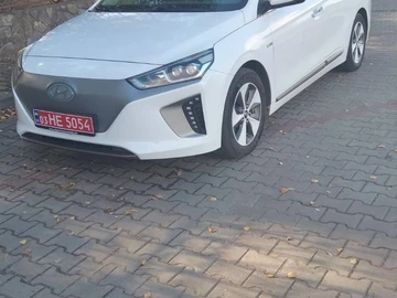 Авто Hyundai Ioniq 2018 № 8088347