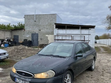 Авто Ford Mondeo 1999 № 8088351