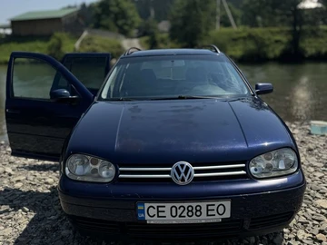 Авто Volkswagen Golf 2001 № 8088414