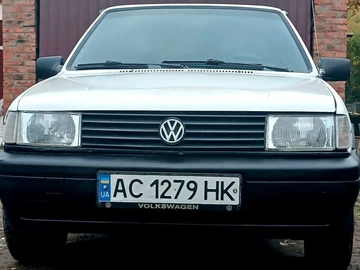 Авто Volkswagen Polo 1994 № 8088428