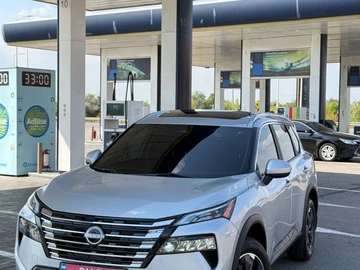 Авто Nissan Rogue 2024 № 8088448