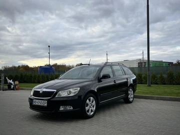 Авто Skoda Octavia 2010 № 8088625