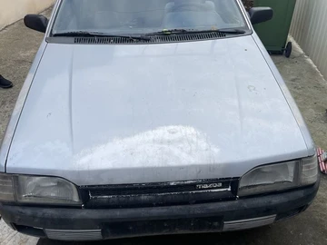 Авто Mazda 323 1989 № 8088633