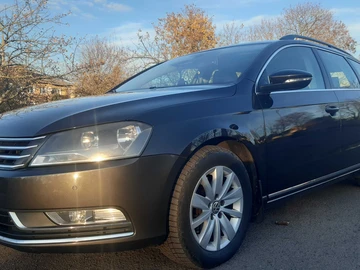 Авто Volkswagen Passat Variant 2012 № 8088673