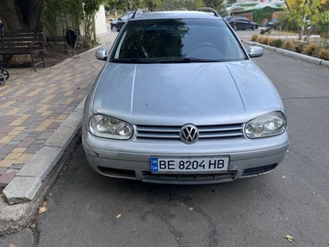 Авто Volkswagen Golf 2002 № 8088886