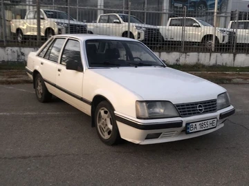 Авто Opel Senator 1984 № 8088919