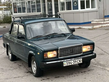 Авто ВАЗ 2107 1999 № 8088949