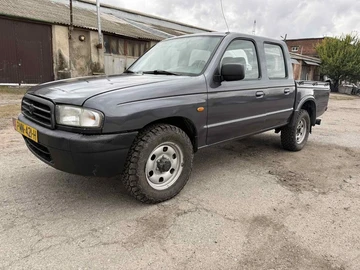 Авто Mazda Bt-50 2003 № 8089142
