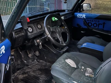 Авто ВАЗ 2105 1982 № 8089144