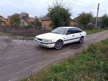 Авто Mazda 626 1988 № 8089169