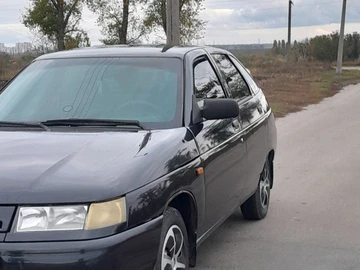 Авто ВАЗ 2112 2005 № 8089333