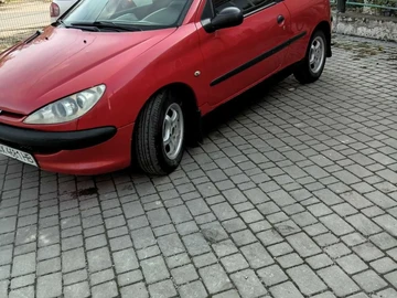 Авто Peugeot 206 2002 № 8089372