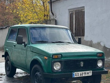 Авто ВАЗ 2121 2001 № 8089514