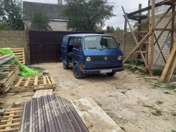 Авто Volkswagen Transporter 1989 № 8089536