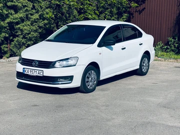 Авто Volkswagen Polo 2018 № 8089542