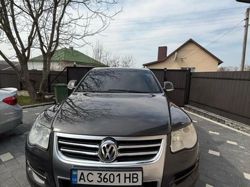 Авто Volkswagen Touareg 2007 № 8089566
