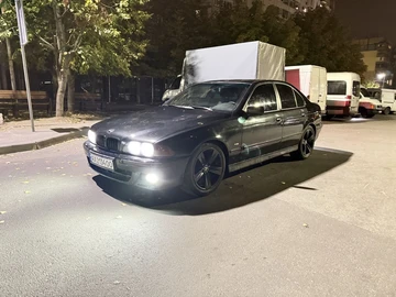 Авто BMW 5 Серия 1996 № 8090050