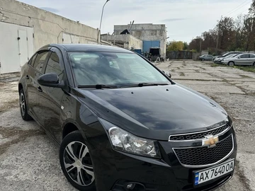 Авто Chevrolet Cruze 2012 № 8090058