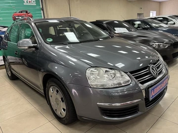 Авто Volkswagen Golf 2008 № 8090606