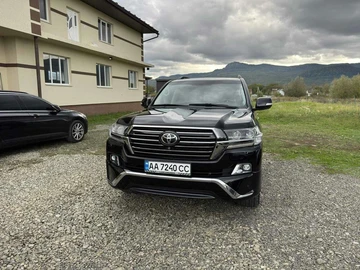 Авто Toyota Land Cruiser 200 2014 № 8090698