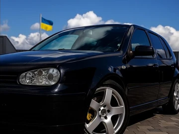 Авто Volkswagen Golf 1998 № 8090806