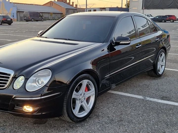 Авто Mercedes 220 2008 № 8090862
