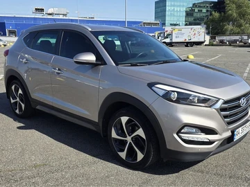 Авто Hyundai Tucson 2016 № 8090875